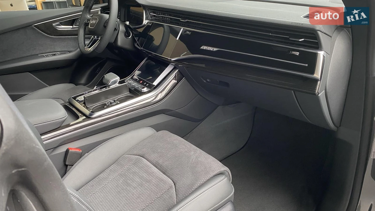 Audi-20