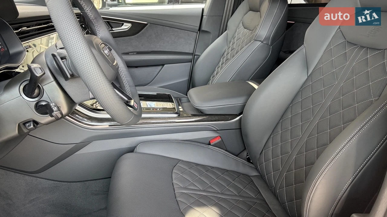 Audi-7