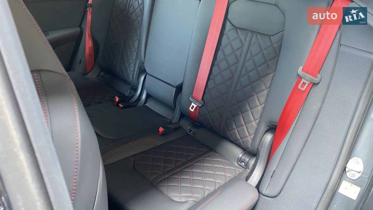 Audi-22