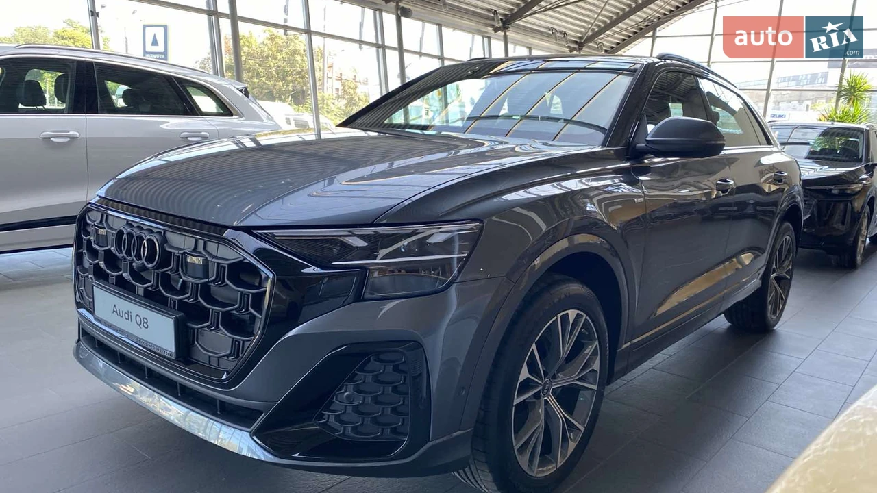 Audi Q8 S-Line