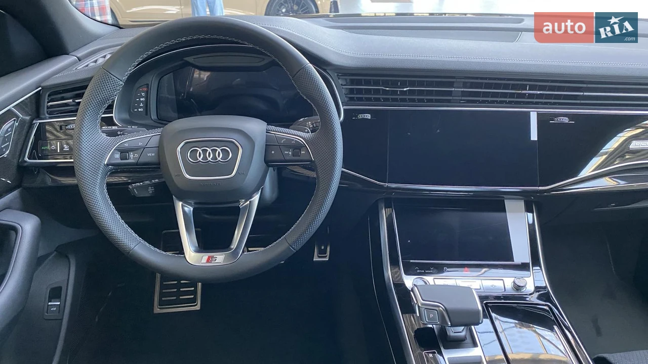 Audi-0