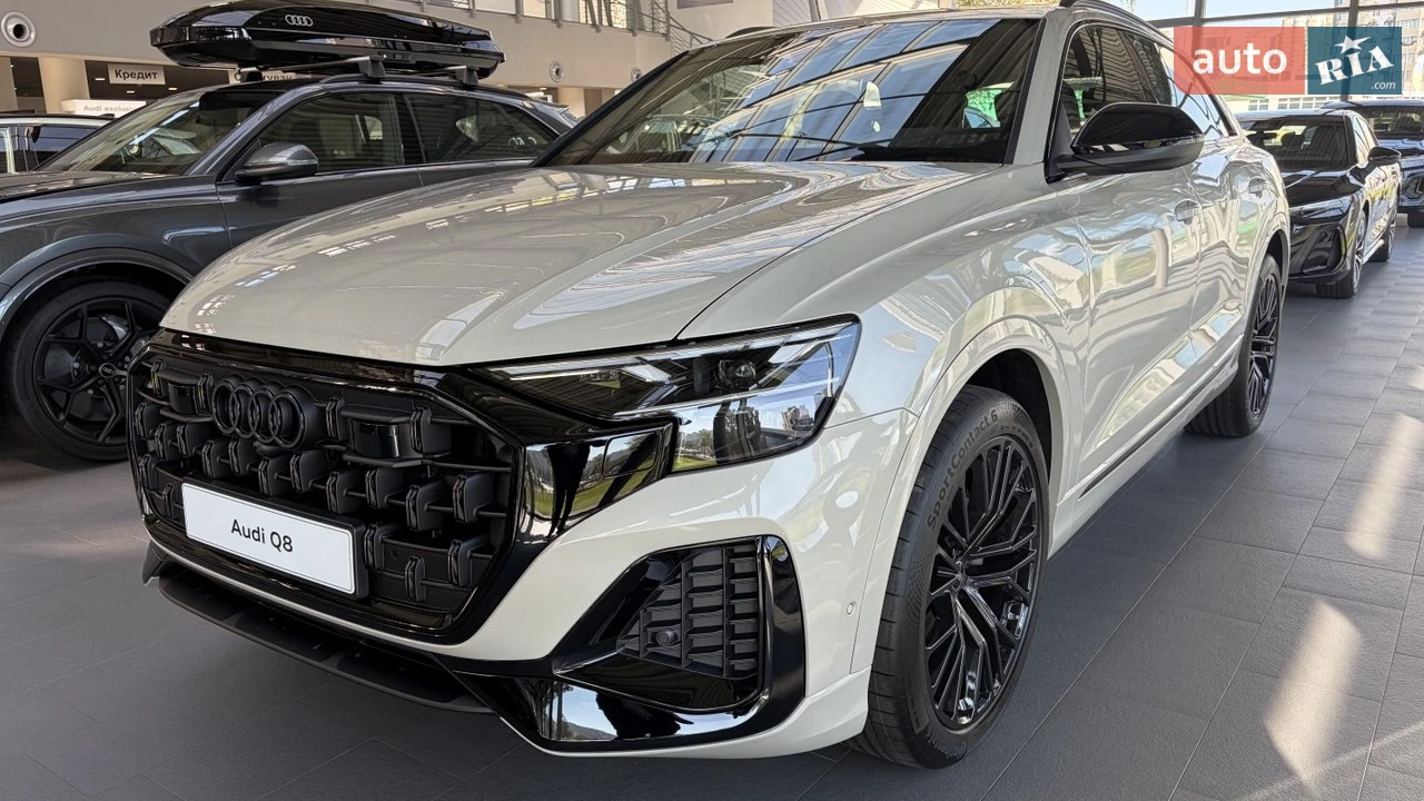 Audi Q8 S-Line