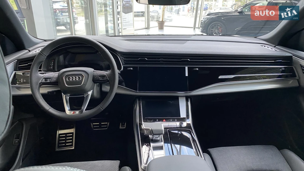 Audi-21