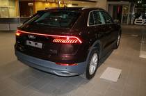 Audi Q8 Basis