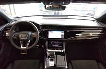 Audi Q8 S-Line