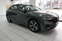 Audi Q8 S-Line