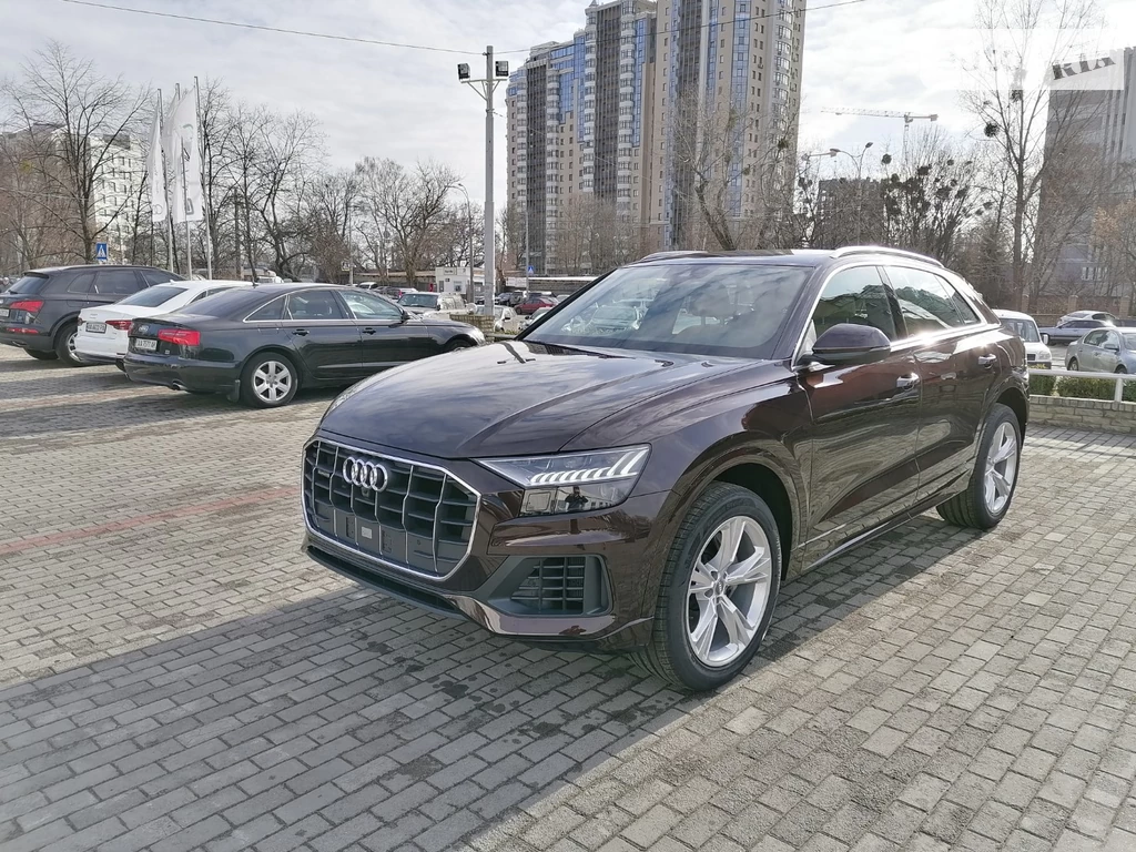 Audi Q8 Basis