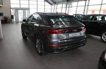 Audi Q8 S-Line