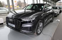 Audi Q8 S-Line