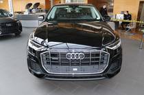 Audi Q8 Basis