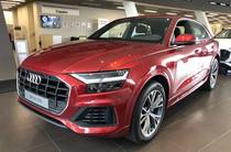 Audi Q8 S-Line