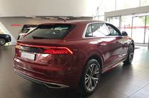 Audi Q8 S-Line