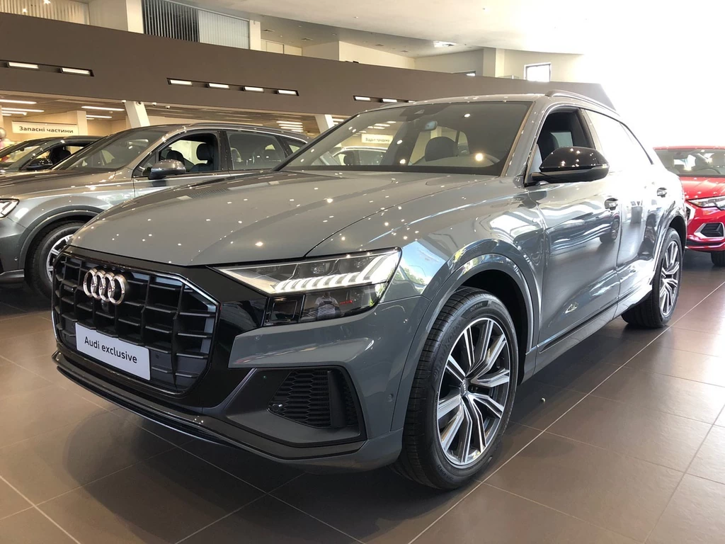 Audi Q8 S-Line