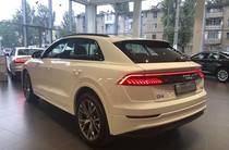 Audi Q8 S-Line