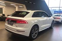 Audi Q8 S-Line