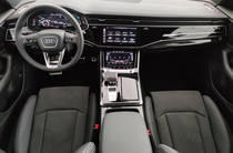 Audi Q8 S-Line