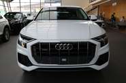 Audi Q8 Basis