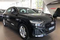 Audi Q8 Basis