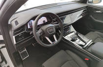 Audi Q8 S-Line