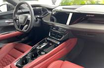 Audi RS e-tron GT Basis