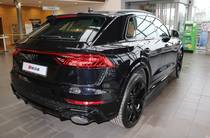 Audi RS Q8 Base