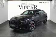 Audi RS Q8 Base