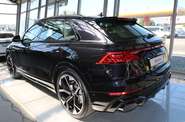 Audi RS Q8 Base