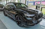 Audi RS Q8 Base