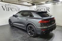 Audi RS Q8 Base