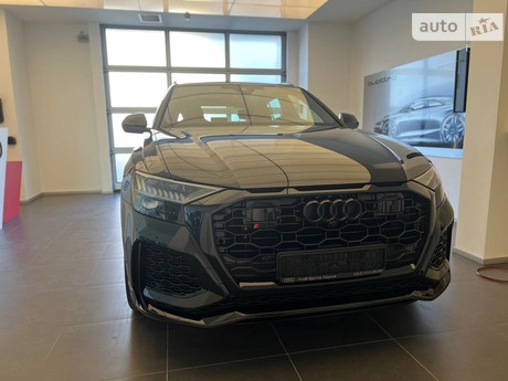 Audi RS Q8 2023