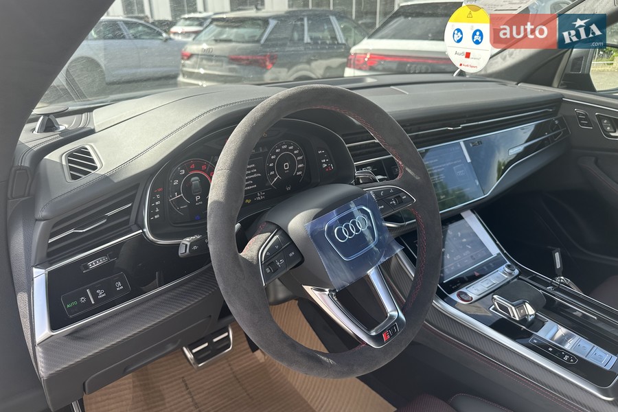 Audi RS Q8 - фото 35