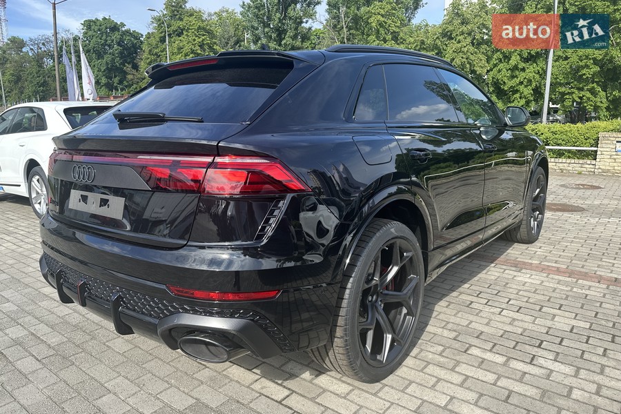 Audi RS Q8 - фото 45