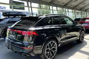 Audi RS Q8 - фото 7