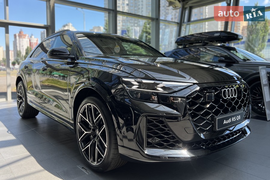 Audi RS Q8 - фото 2