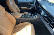 Audi RS Q8 - фото 31