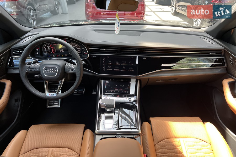 Audi RS Q8 - фото 36