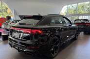 Audi RS Q8 S-Line