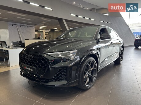 Audi RS Q8 2025