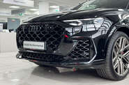 Audi RS Q8 S-Line