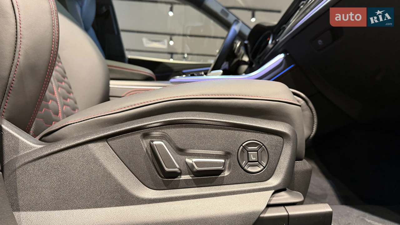 Audi-33