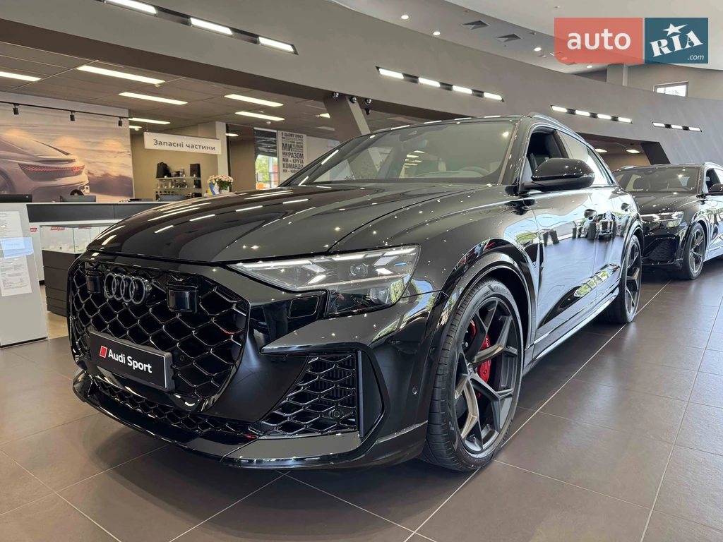 Audi RS Q8 S-Line
