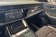 Audi RS Q8 S-Line