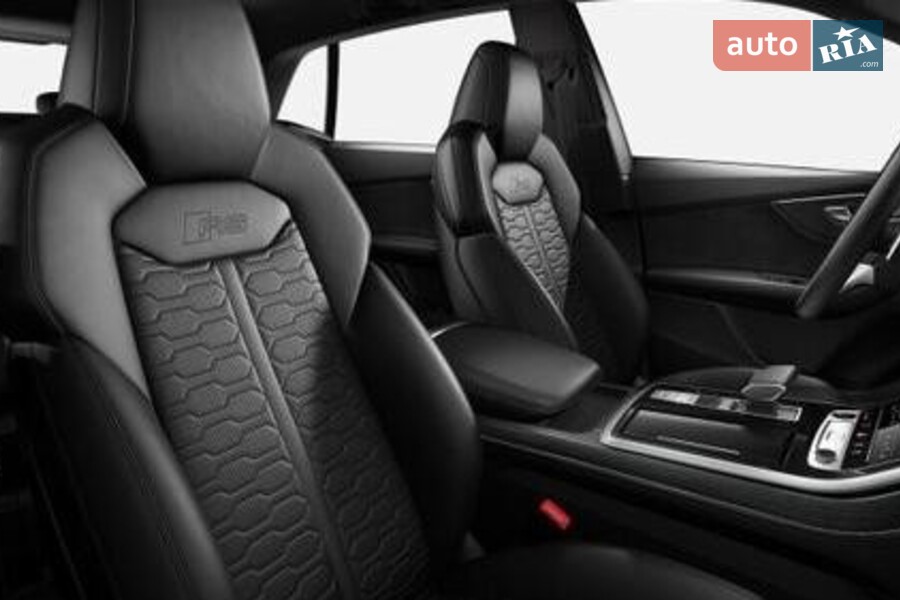 Audi RS Q8 - фото 7