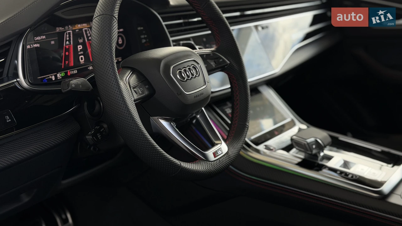 Audi-5