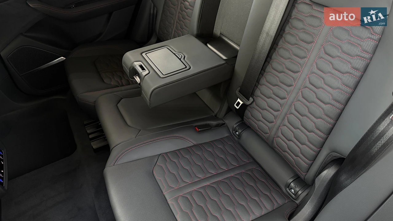 Audi-51