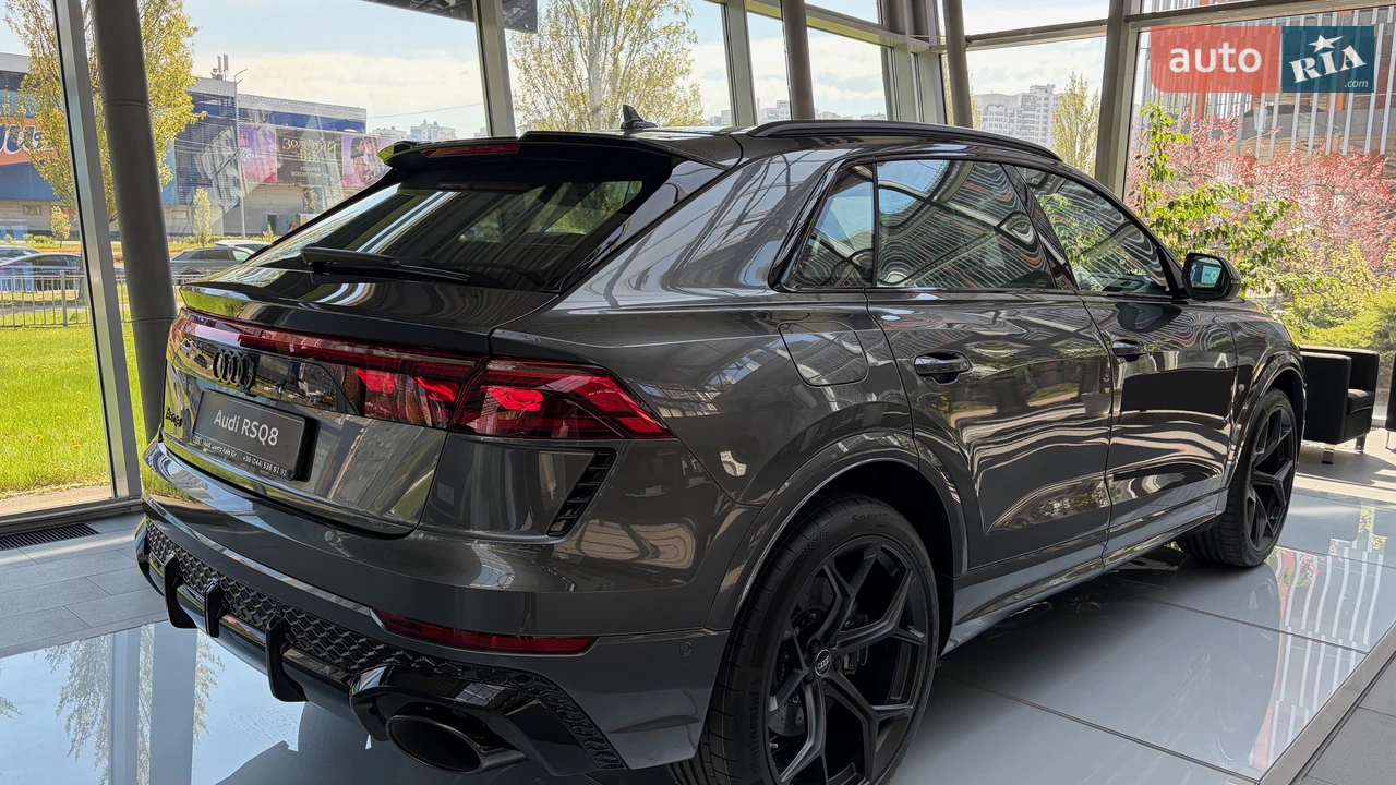 Audi-7