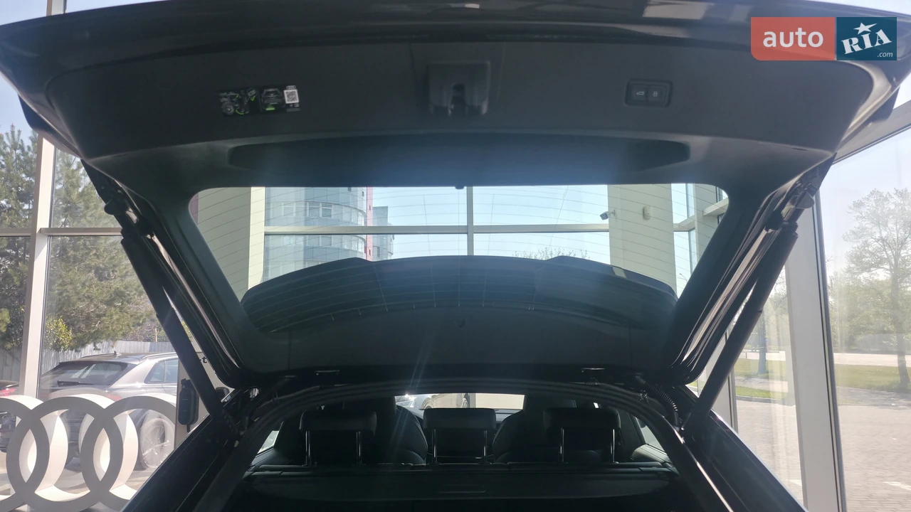 Audi-20