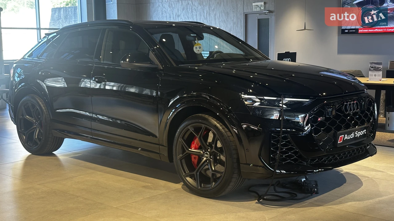 Audi-21