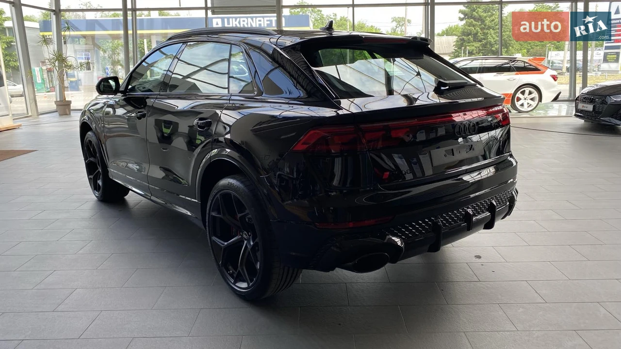 Audi-7