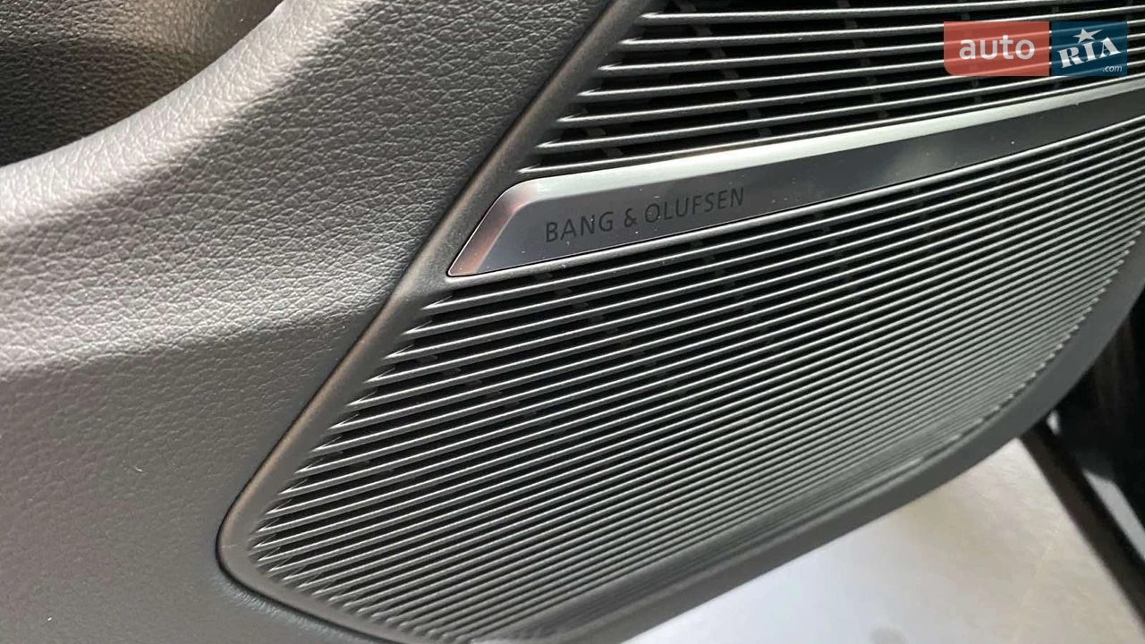 Audi-10